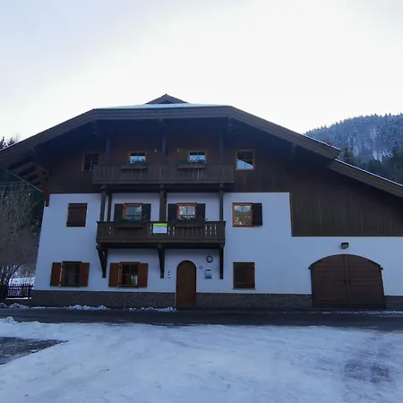 Pt Villa *